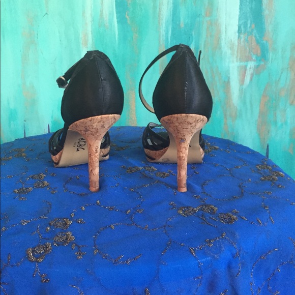 Shoes - Picture 3 of 5